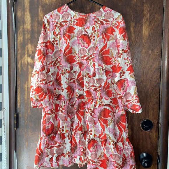 Zara Dresses & Skirts - Zara bright floral dress